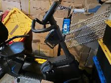 Horizon 8.0R Recumbent Exercise Bike - Photo 3