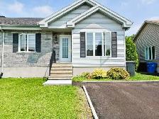 Transfert location de maison avec une piscine / Trois Rivieres