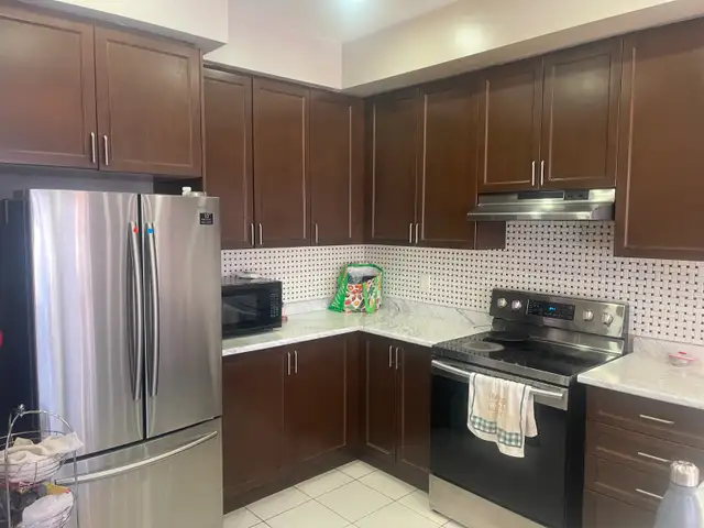 Room for rent( Master Bedroom with attached Washroom)