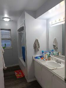 1 bedroom winter sublet - Photo 2