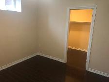 Spacious 2 Bedrooms   1 Bath   1 Large Den Basement for Rent - Photo 5