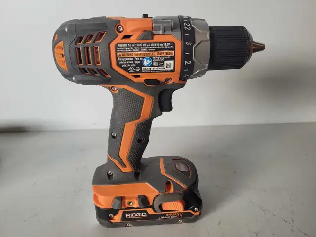 2pc Rigid Drill/Impact w/2 batteries/charger/bag (28952336)