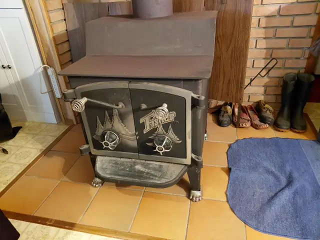 Fisher Grandma Bear Wood Stove   Accessories   Wood Hoop