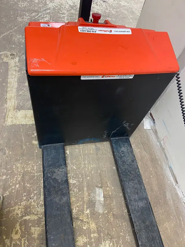 ELECTRIC PALLET JACK