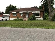 Algonquin College- House to rent for student group