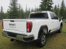 2025 GMC Sierra 3500HD SLE - Photo 5