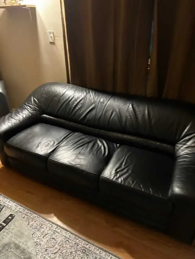 Divan 3 places en cuir