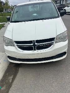 Dodge Caravan - Photo 2