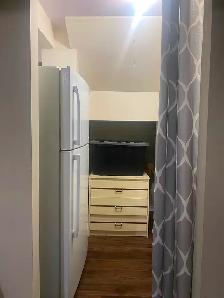 Large Basement Suite with 1 Bedroom   Den, 1 Bathroom -Heartland - Photo 10