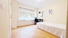Bright Cozy 2 Bedroom Suite, Independent Entry, Good Location - Photo 4