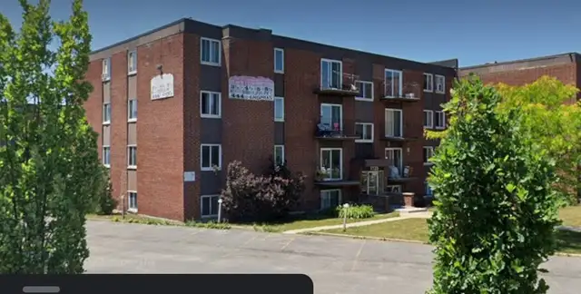 LIBRE 5 1/2 rue Cloutier,La Prairie. Sur A132,Pont Champlain7min