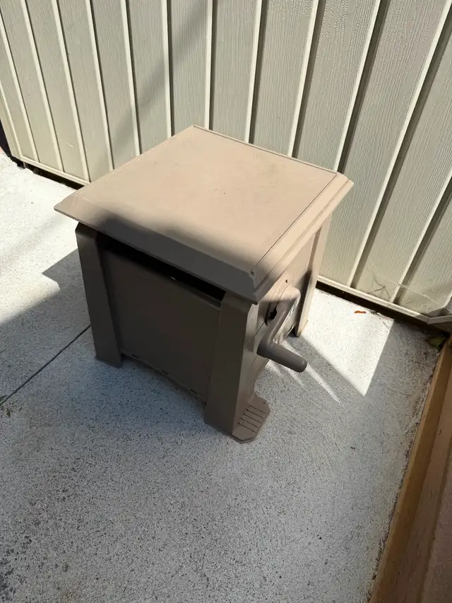 Garden Hose Winder Box