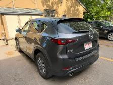 2024 Mazda cx5 select, awd, 10,000km - Photo 3