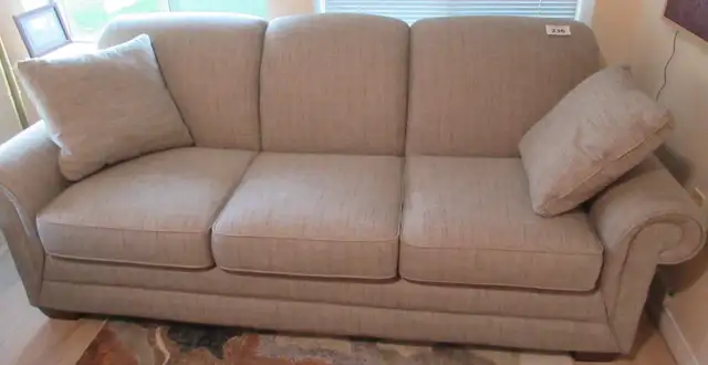 LIKE NEW:  LA-Z-BOY THREE SEATER SOFA