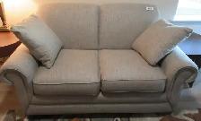 LIKE NEW:  LA-Z-BOY LOVESEAT