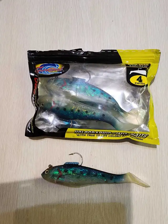 Musky jigs