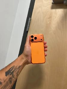 Apple iPhone 17 Pro Max - Photo 5