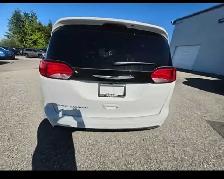 2027 Chrysler Grand Caravan SXT - Photo 5