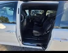 2027 Chrysler Grand Caravan SXT - Photo 8