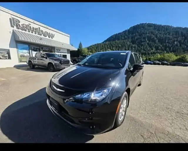 2027 Chrysler Grand Caravan Sxt