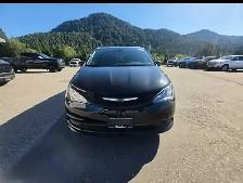 2027 Chrysler Grand Caravan Sxt - Photo 2