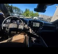 2026 Ram 1500 Black Express - Photo 6