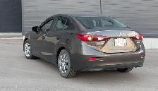 2015 Mazda 3    $14,700 - Photo 2