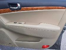 RUST FREE 2009 Hyundai Sonata LIMITED V6 with LEATHER INTERIOR! - Photo 10