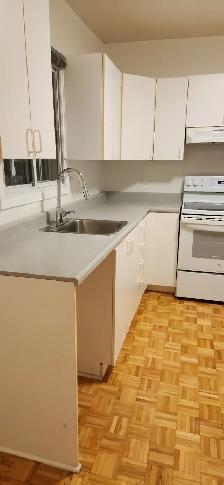 Logement à louer 41/2 haut duplex,Plateau Mt-royal - Photo 3