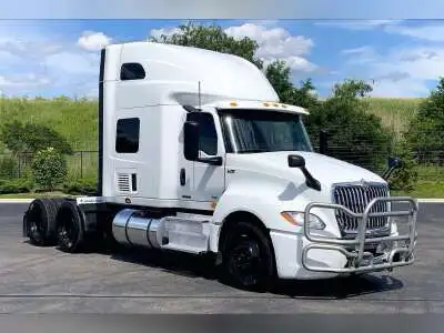 HIRING AZ TRUCK DRIVER