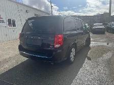 2014 Dodge Grand Caravan SE - Photo 3