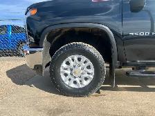 2022 Chevrolet Silverado 3500HD LT Crew Cab 6.6L V8 Diesel | Com - Photo 10