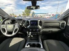 2022 Chevrolet Silverado 3500HD LT Crew Cab 6.6L V8 Diesel | Com - Photo 16