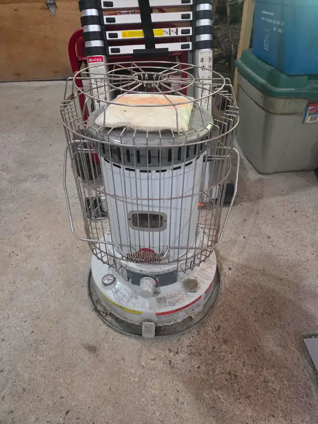 KEROWORLD KEROSENE HEATER