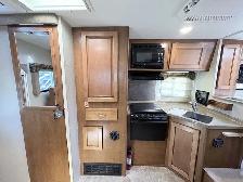 2014 Camper 950S - Photo 11