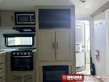 2024 FOREST RIVER ROCKWOOD MINI LITE 2511S Travel Trailer - Photo 5