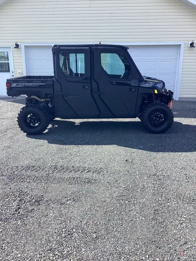 2025 Polaris Ranger 1000 Northstar Edition   14’ Polaris Trailer