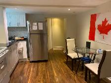 Room Rent for female in Scarborough - Photo 2