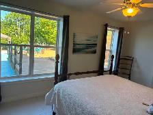 Walkout basement suite: monthly rental December 2026-March 2027 - Photo 2