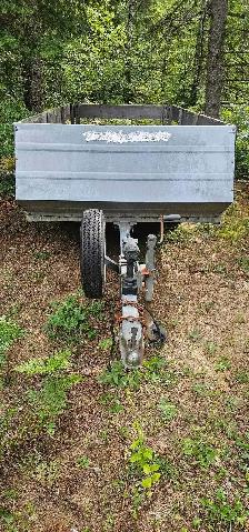 Skidoo trailer