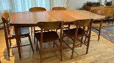 Mid century modern. TEAK TECK. Dining room set. VERY LARGE table - Photo 5