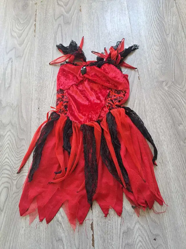 3-4 years old Halloween costume