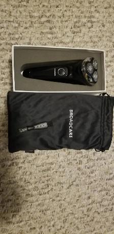 BROADCARE BC-2004 Rechargeable Wet/Dry Electric Shaver – 3 Head