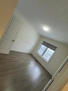 Private Room for Rent – Markham Rd & Steeles Ave E - Photo 3
