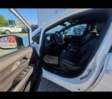 2027 Chrysler Grand Caravan SXT - Photo 7