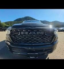 2026 Ram 1500 Black Express - Photo 2