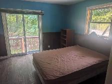 Master bedroom with private bathroom for rent