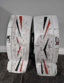 Goalie pads