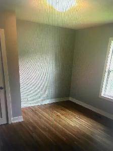 Main floor suite for rent in ogden - Photo 8