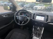 2017 Ford EDGE - Photo 16